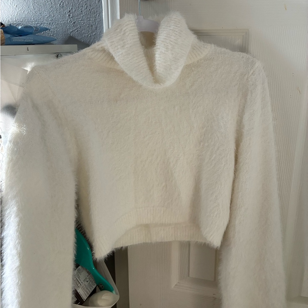 Cozy White Fuzzy Cropped Sweater